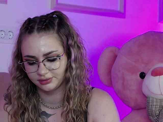 AbbyWhite webcam