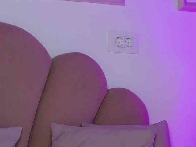 AbbyWhite webcam