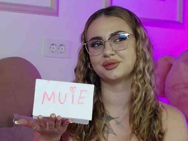 AbbyWhite