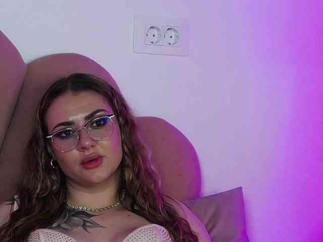 AbbyWhite AbbyWhite