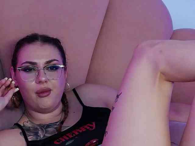 AbbyWhite webcam