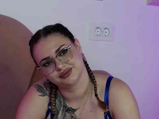 AbbyWhite webcam