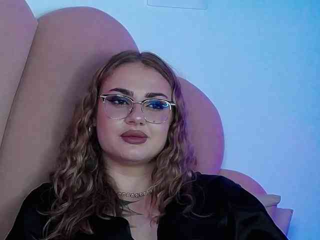 AbbyWhite webcam