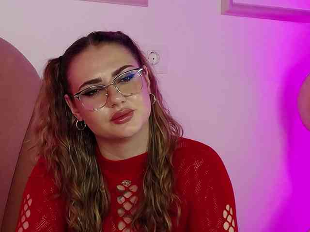 AbbyWhite webcam