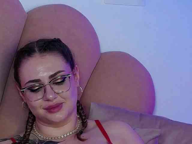 AbbyWhite webcam