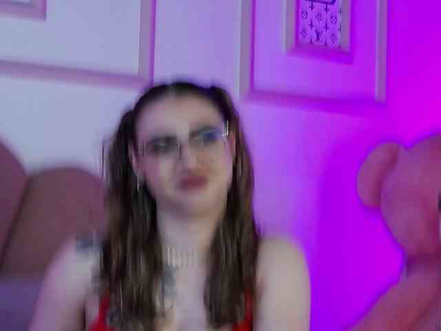 AbbyWhite webcam