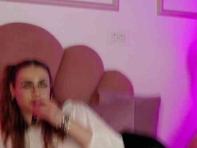 AbbyWhite webcam