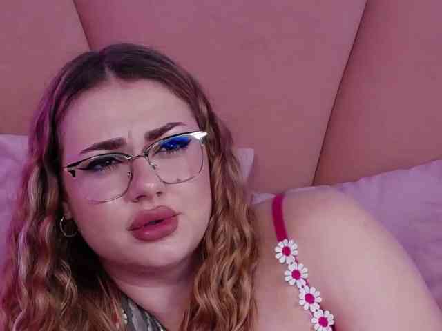 AbbyWhite AbbyWhite
