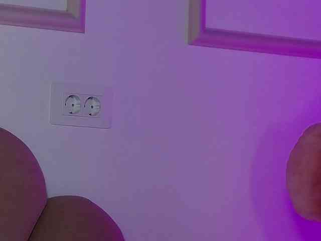 AbbyWhite webcam