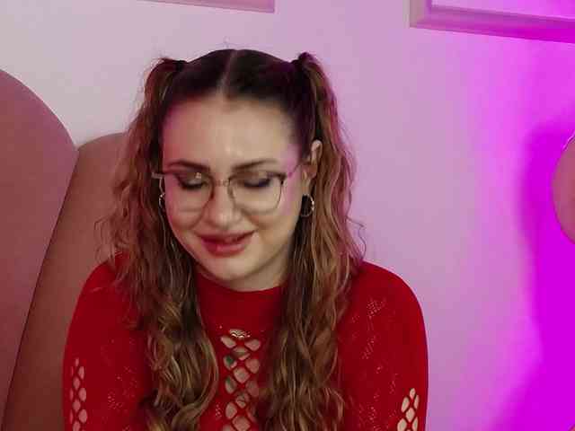 AbbyWhite webcam