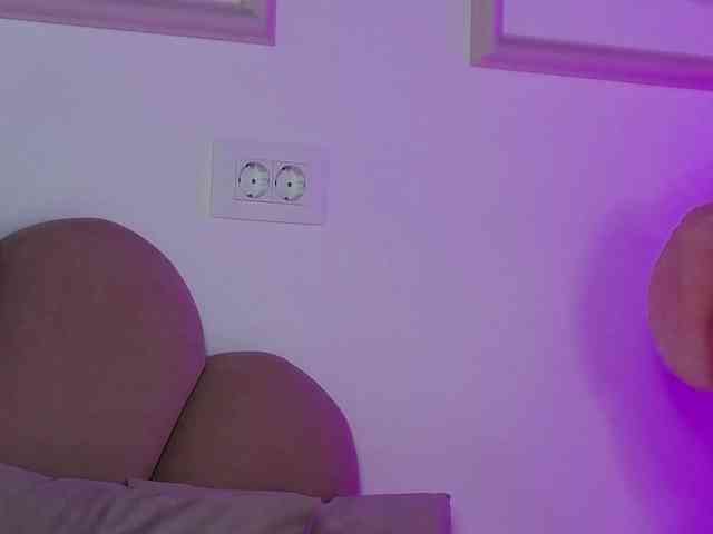 AbbyWhite AbbyWhite