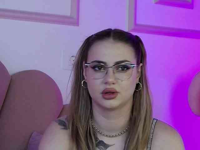AbbyWhite AbbyWhite