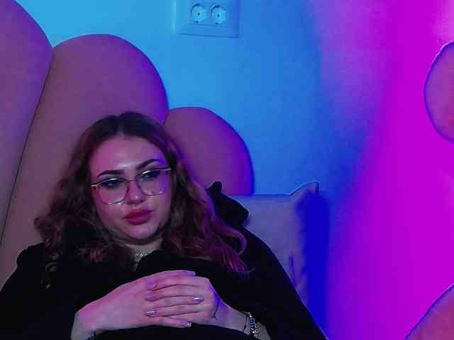 AbbyWhite webcam