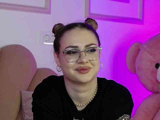 AbbyWhite webcam