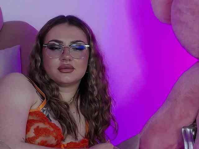 AbbyWhite webcam