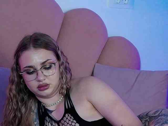 AbbyWhite webcam