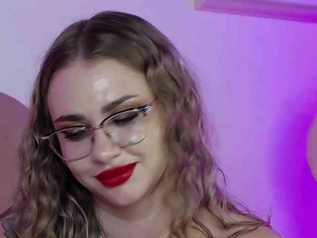 AbbyWhite webcam