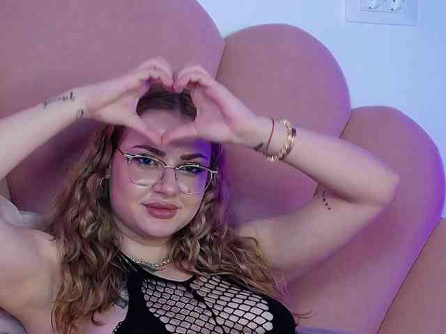 AbbyWhite webcam