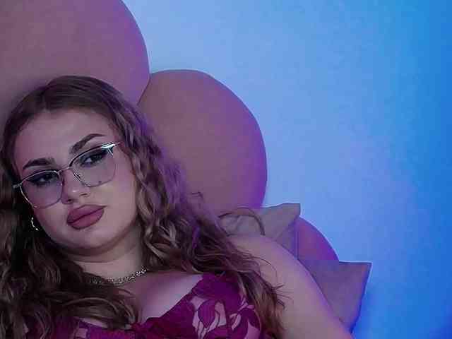 AbbyWhite webcam