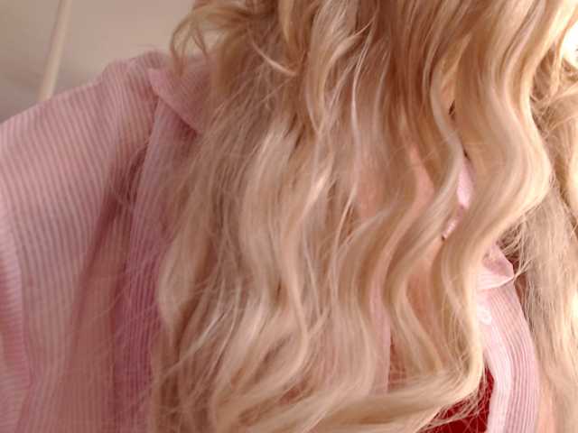 HottieSweetBritney live cam on BongaCams