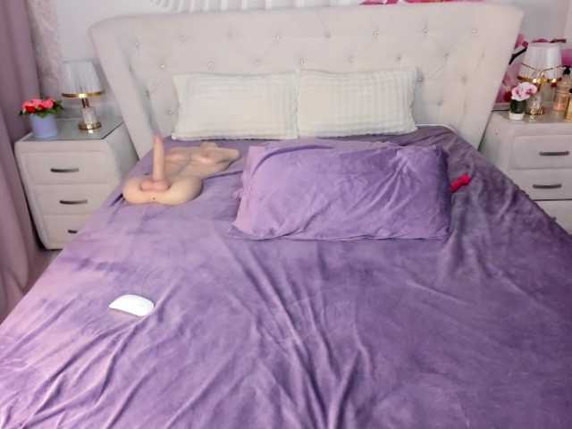 HottieSweetBritney live webcam show