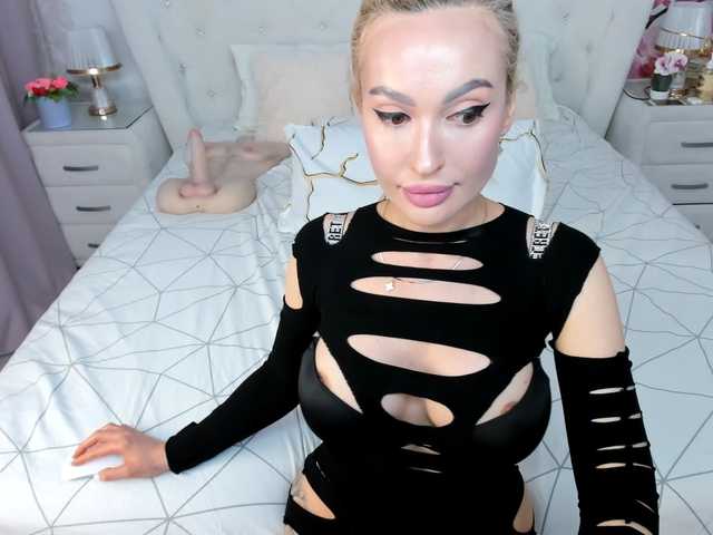  HottieSweetBritney chat room