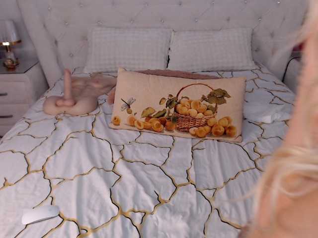HottieSweetBritney live cam on BongaCams