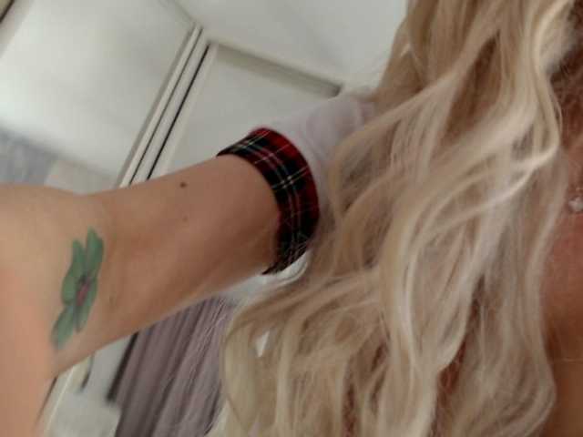 Rhaenyratargaryen live cam