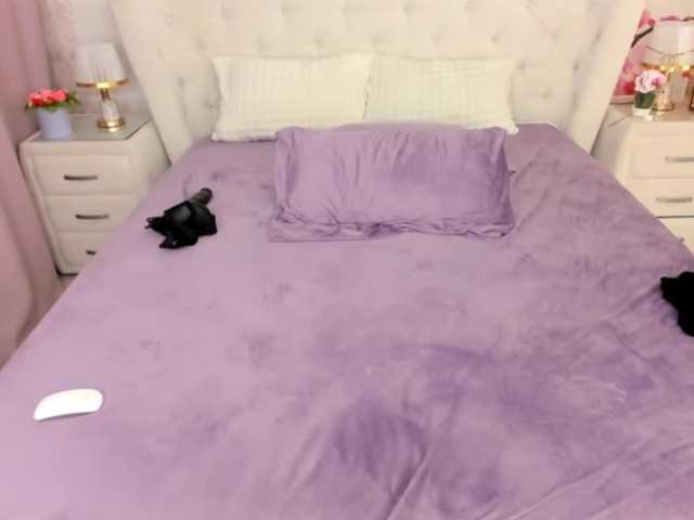 HottieSweetBritney live webcam show