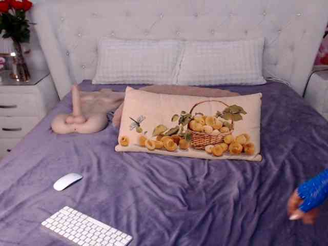 RhaenyraTargaryen webcam