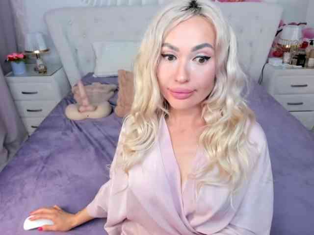 RhaenyraTargaryen webcam