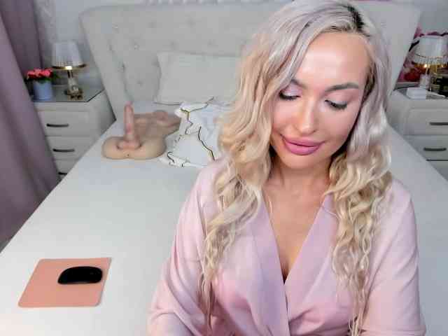 RhaenyraTargaryen webcam