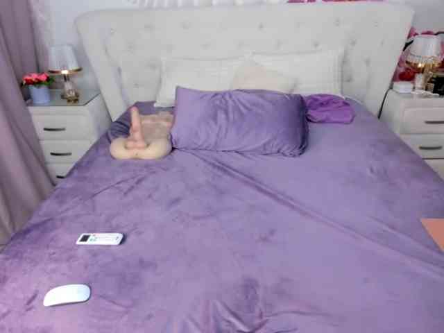 RhaenyraTargaryen webcam