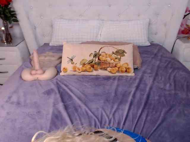 RhaenyraTargaryen webcam