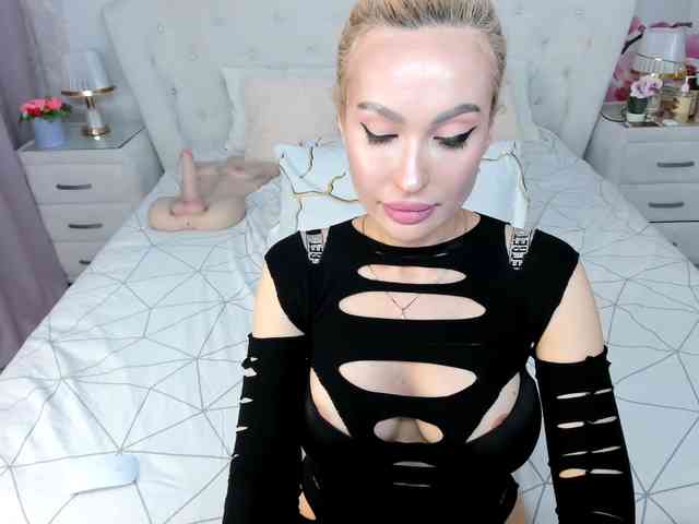 RhaenyraTargaryen webcam