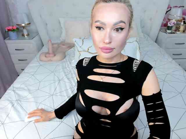RhaenyraTargaryen webcam