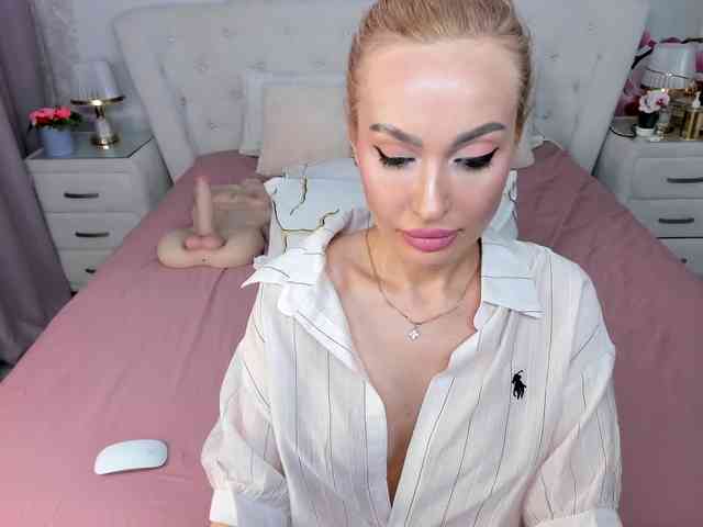 RhaenyraTargaryen webcam