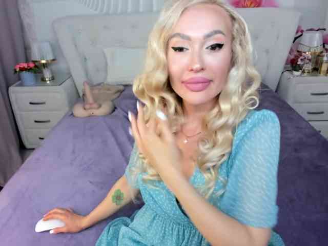 RhaenyraTargaryen webcam