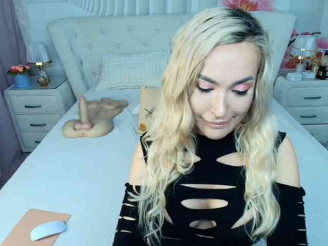 RhaenyraTargaryen webcam