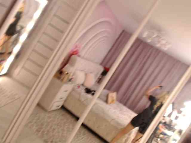RhaenyraTargaryen webcam