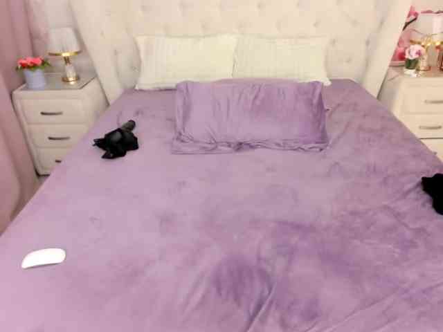 RhaenyraTargaryen webcam