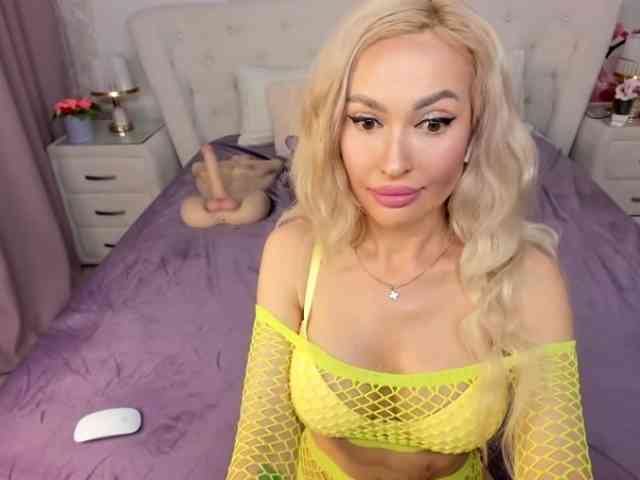 RhaenyraTargaryen webcam