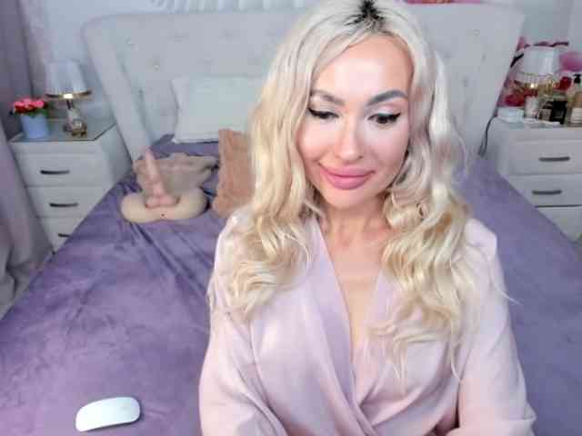 RhaenyraTargaryen webcam