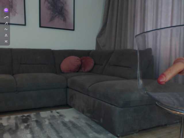 reinakylie live cam on BongaCams