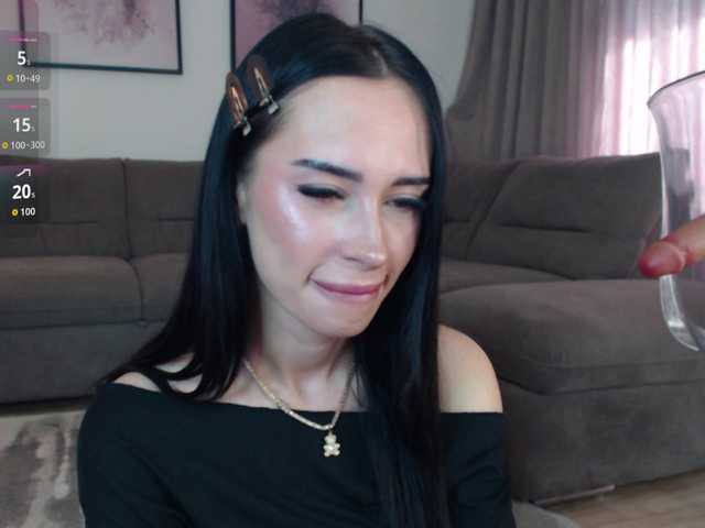 reinakylie live cam on BongaCams