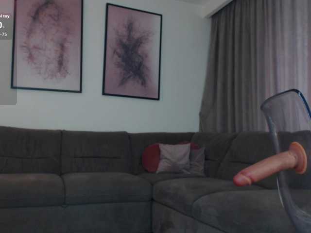 reinakylie live cam on BongaCams