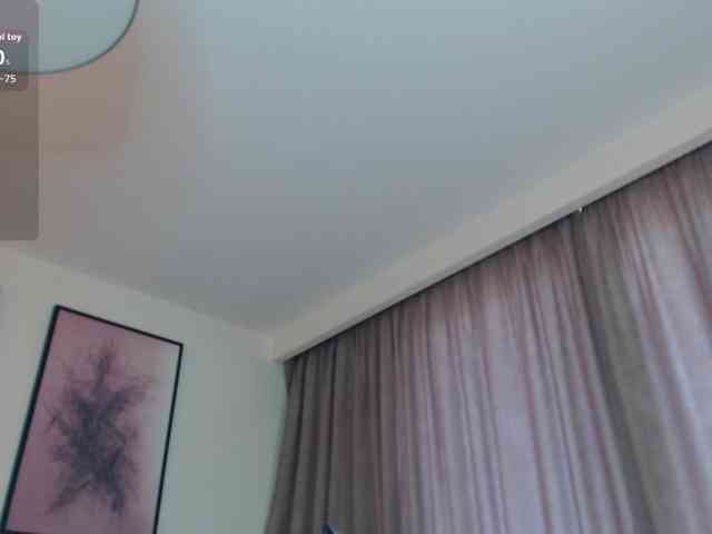 reinakylie's live room