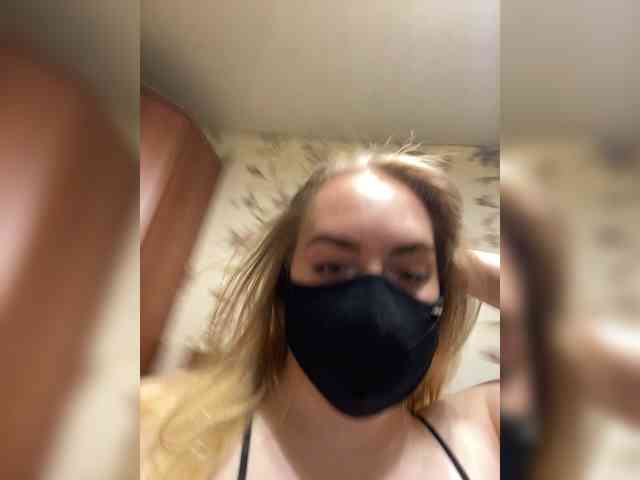 Donut-red webcam