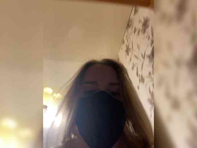 Donut-red webcam