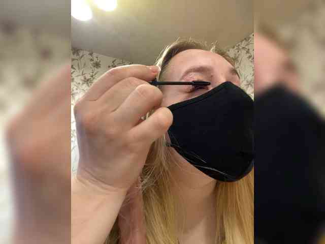 Donut-red webcam
